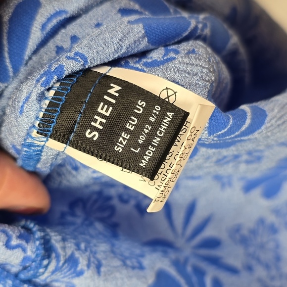 Blue‎ Puff Sleeve Midi Sundress - Large - Picture 2 of 3